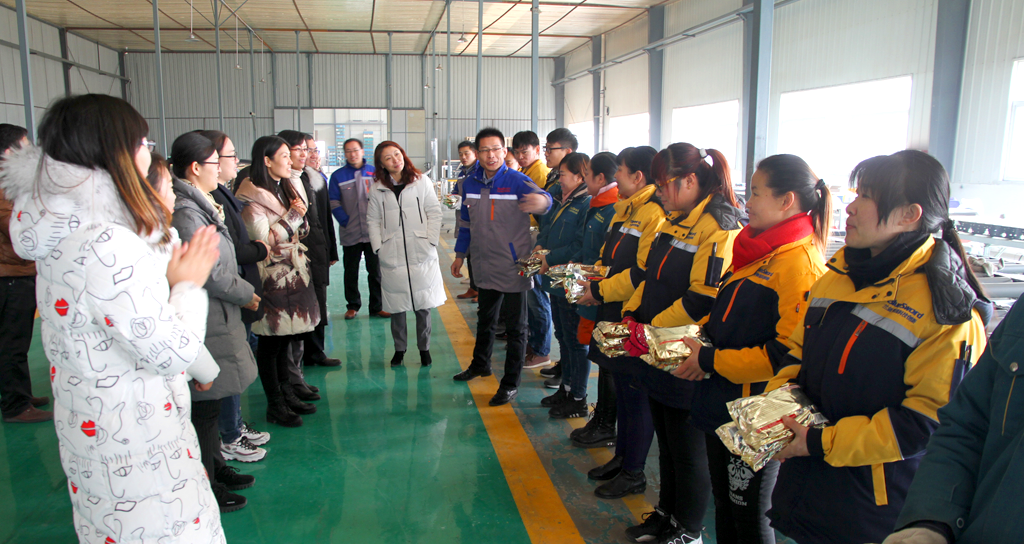 由于爱·零距离-公司新闻-k8凯发赢家一触即发智能